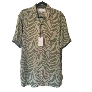 Men's Green Tropical Print Short Sleeve Button Down Shirt Large NWT